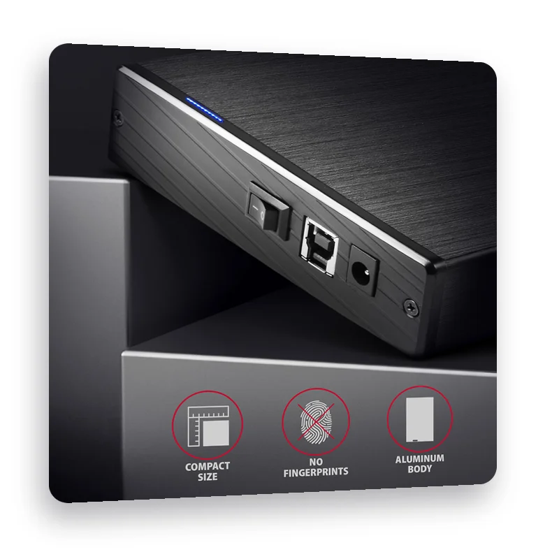 USB конектор, бутон и вход за захранване
