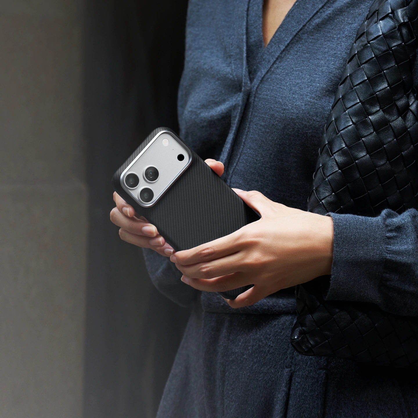 PITAKA Պատյան Classic հետ MagSafe Twill Black/Grey for iPhone 18 Pro – photo 3