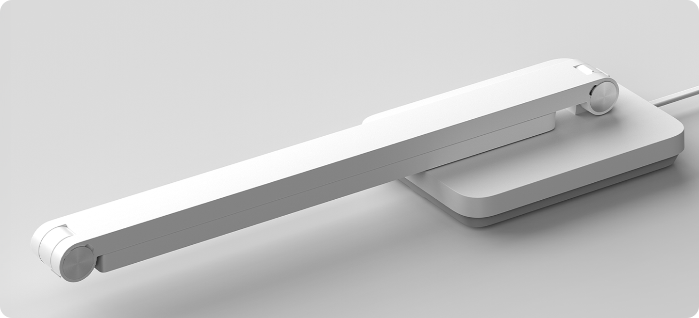 Сгъната настолна лампа Xiaomi Desk Lamp Lite с прибрано към основата рамо