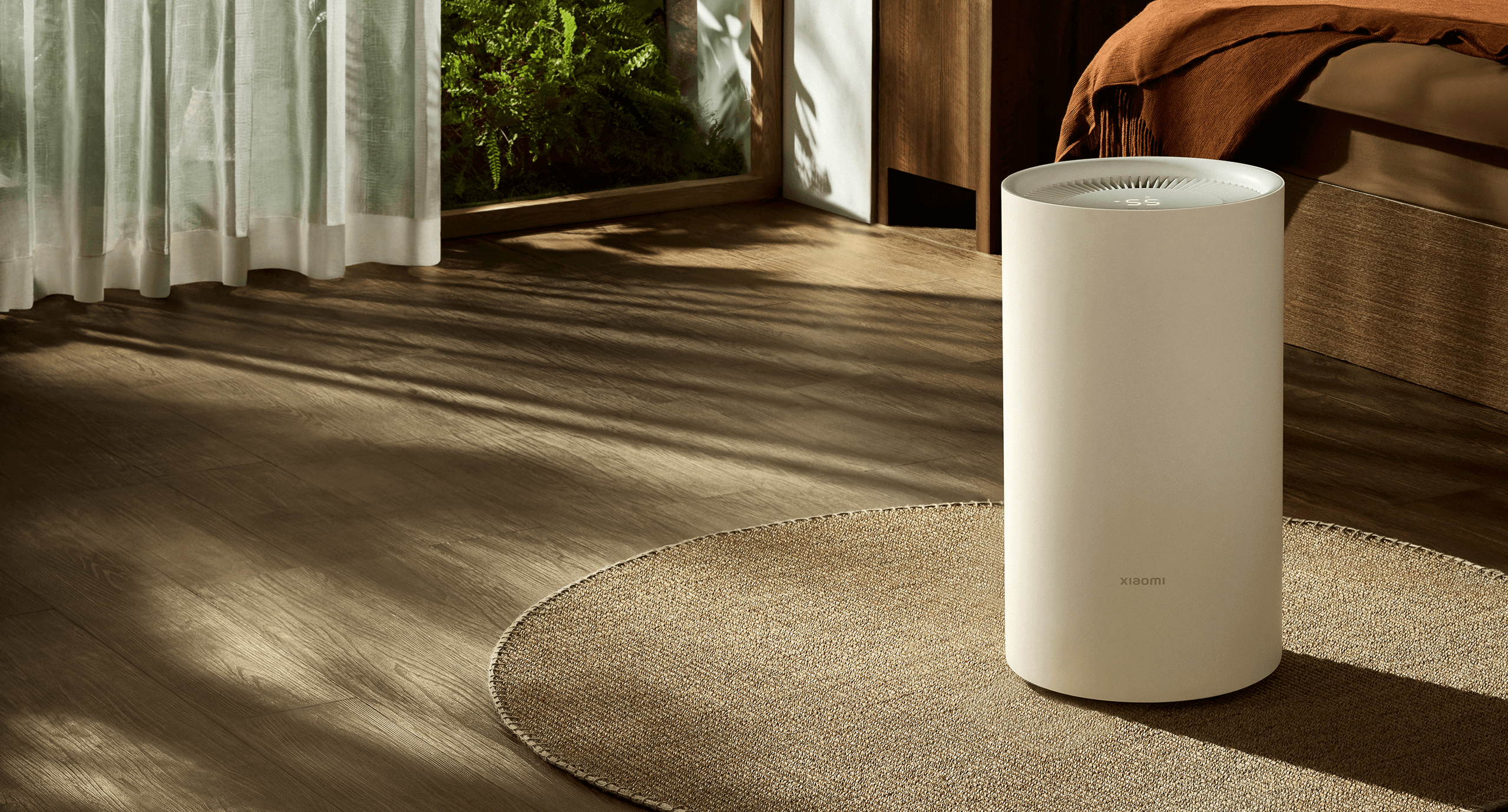 Обезвлажнител Xiaomi Smart Dehumidifier Lite в спалня до леглото