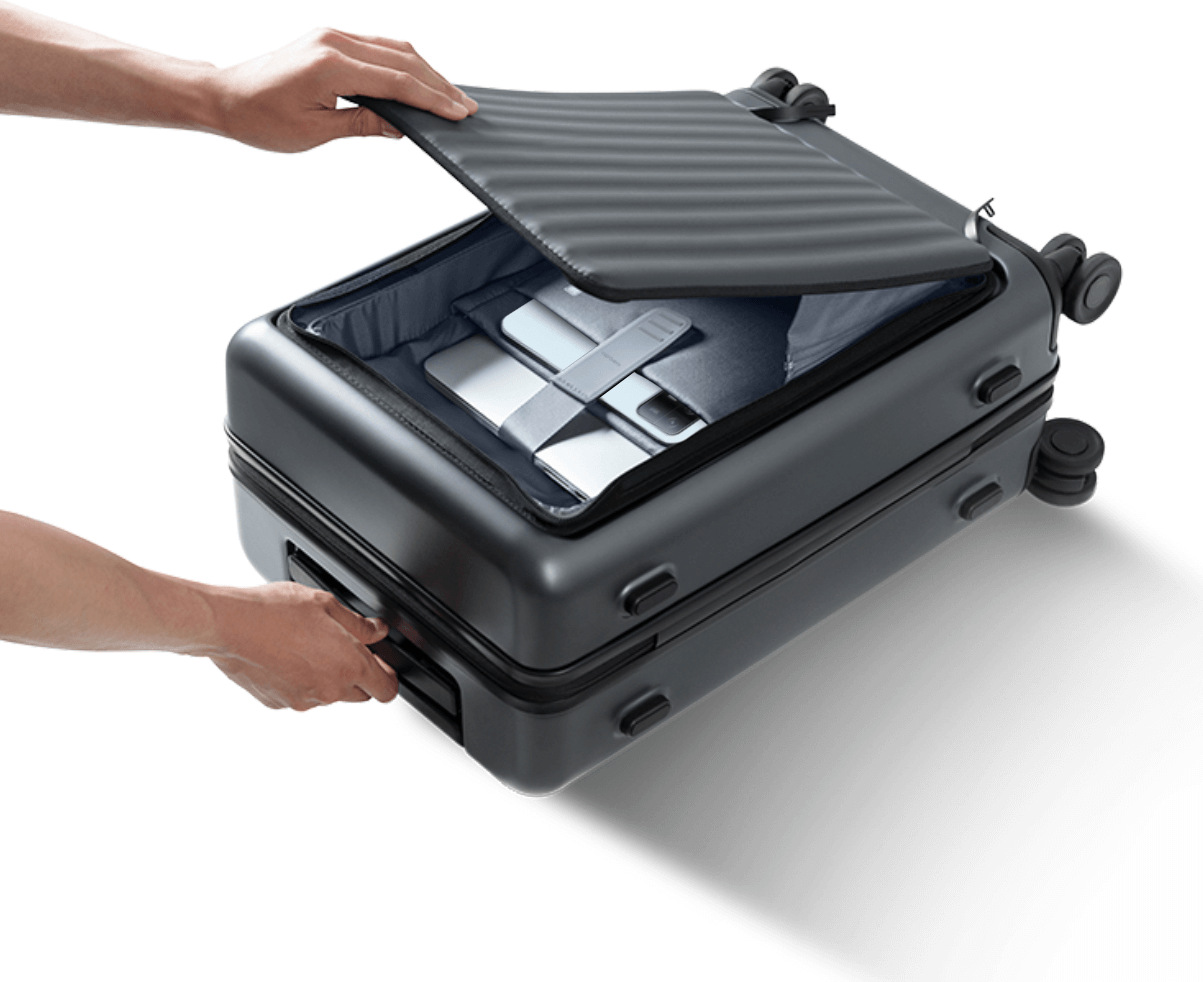 Отворено предно отделение на Xiaomi Front Pocket Carry-on Luggage 20" с място за лаптоп