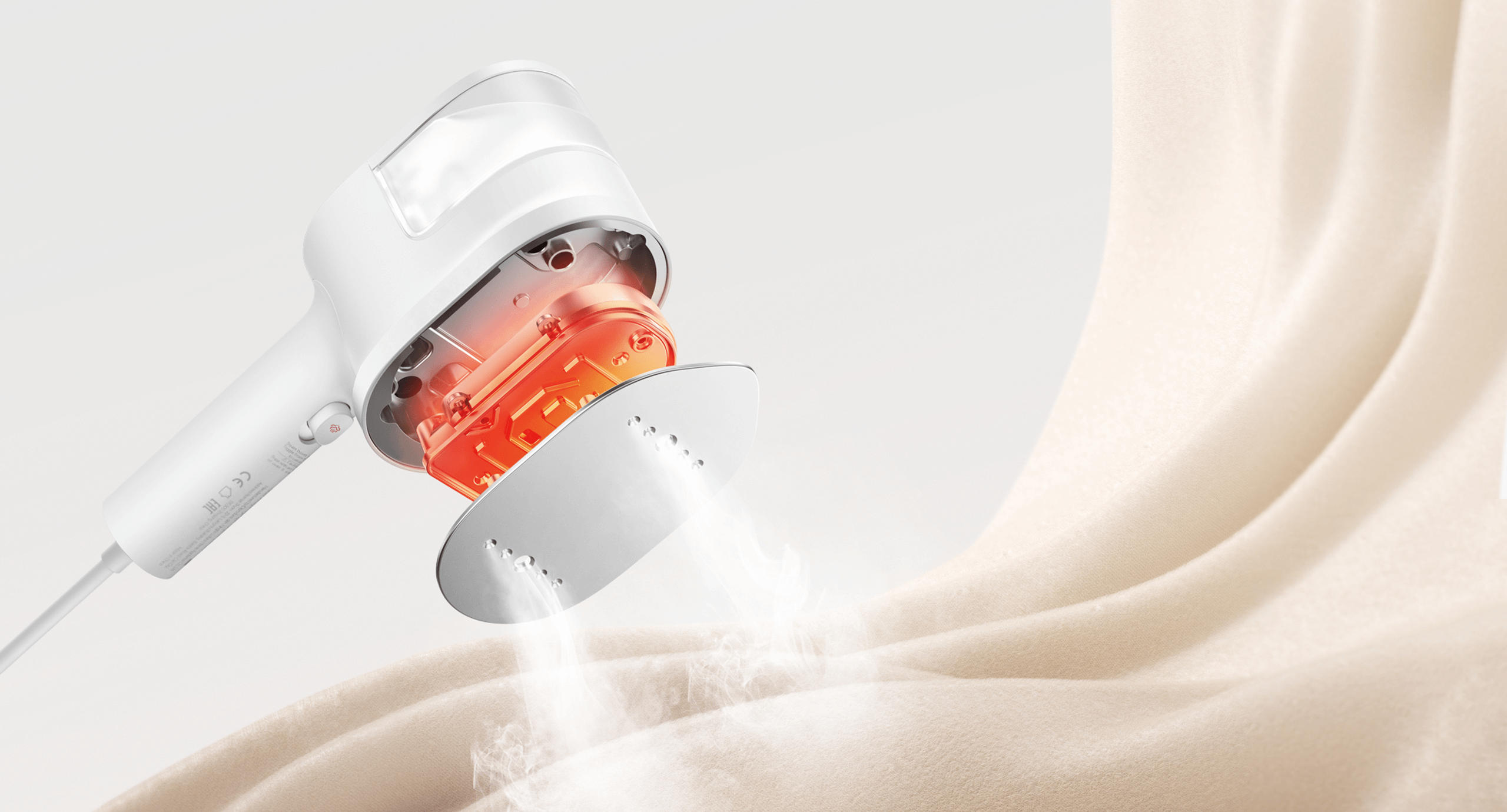 Вторично нагряване на Xiaomi Handheld Steam Iron с фина пара за деликатни тъкани