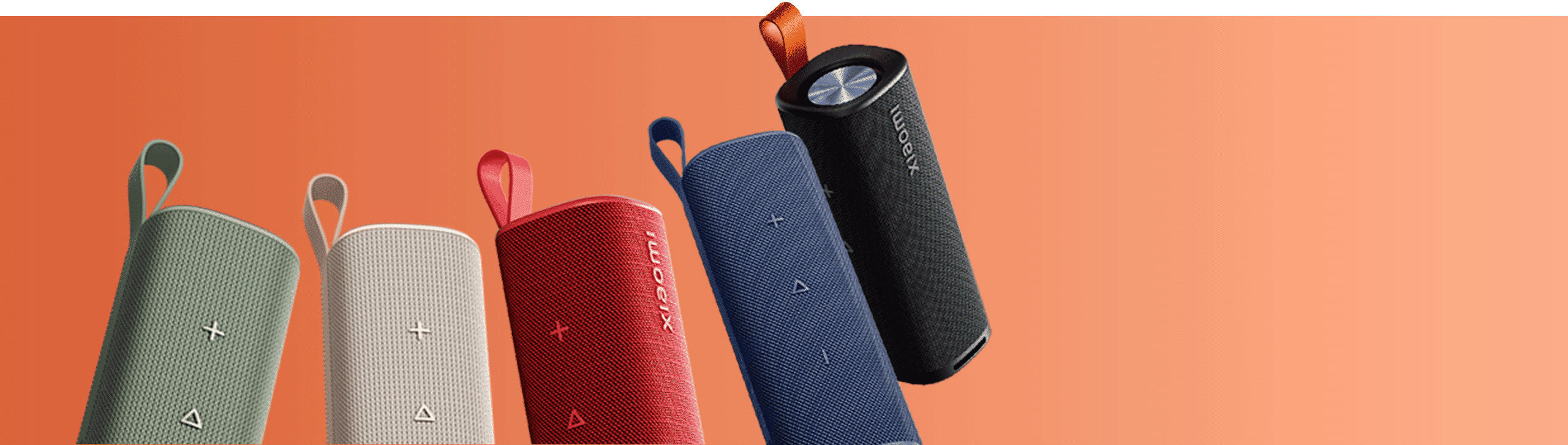 Пет цвята на Xiaomi Sound Outdoor 30W върху оранжев фон